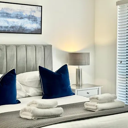 Icona Luxury Apartment With Minster Views & Allocated Parking York Exterior photo
