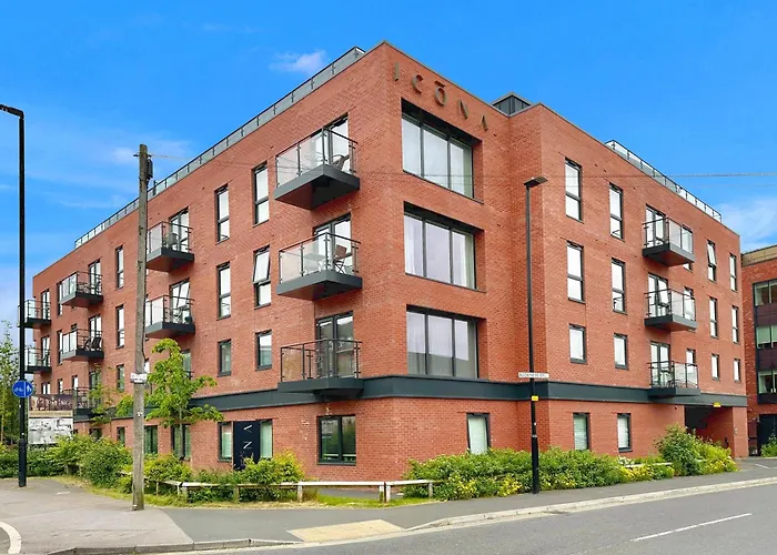 Icona Luxury Apartment With Minster Views & Allocated Parking