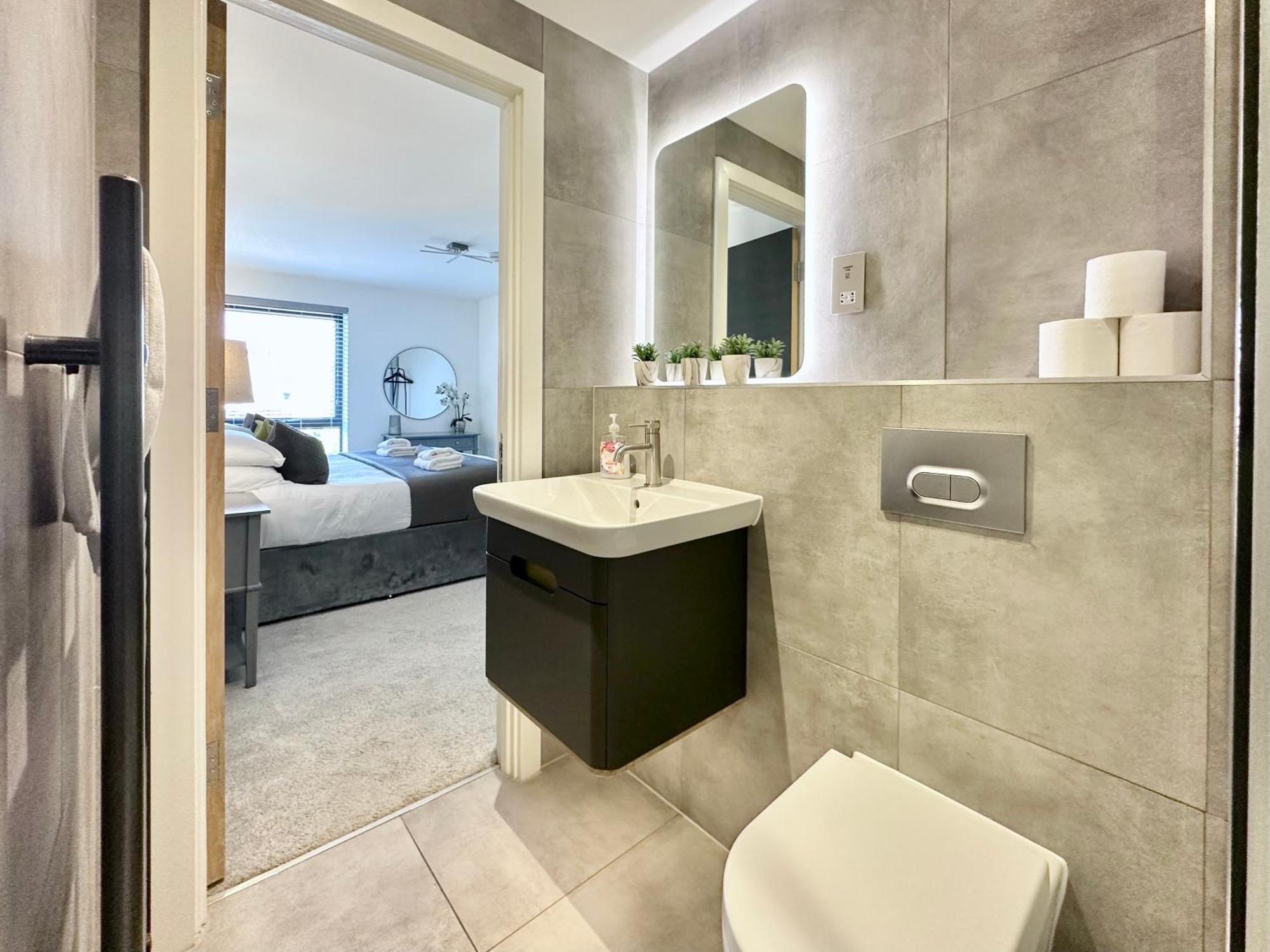 Icona Luxury With Minster Views & Allocated Parking Apartment